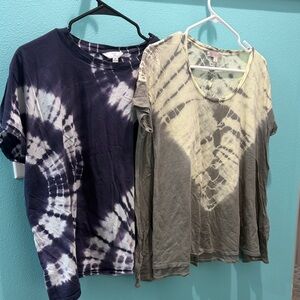 Time and Tru Tie-Dye Short Sleeve Tops - Navy and Gray